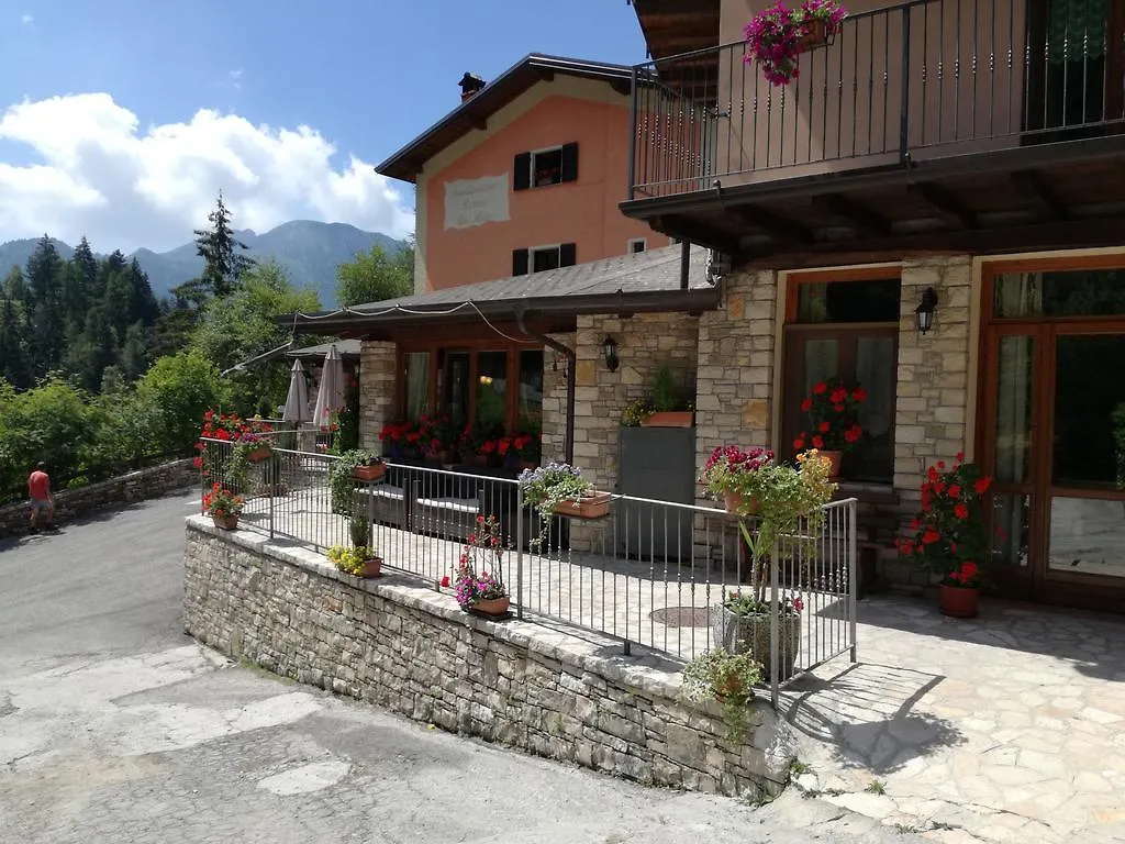 Lantställe Agriturismo Cornei Da Nadia Pensionat Collio