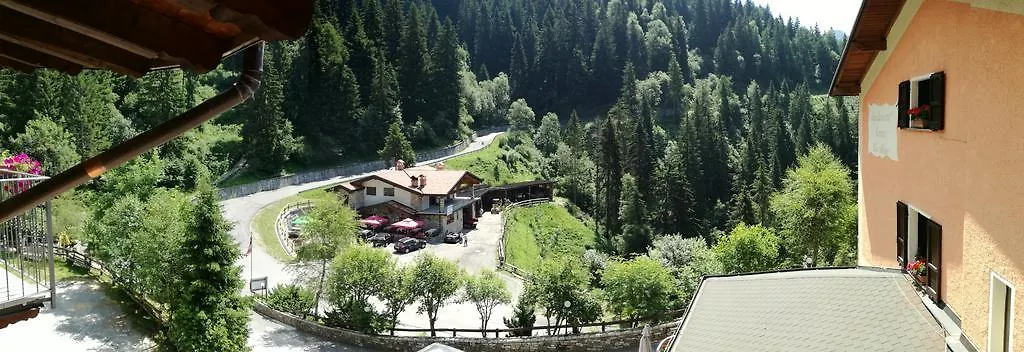 Country house Agriturismo Cornei Da Nadia Guest House Collio