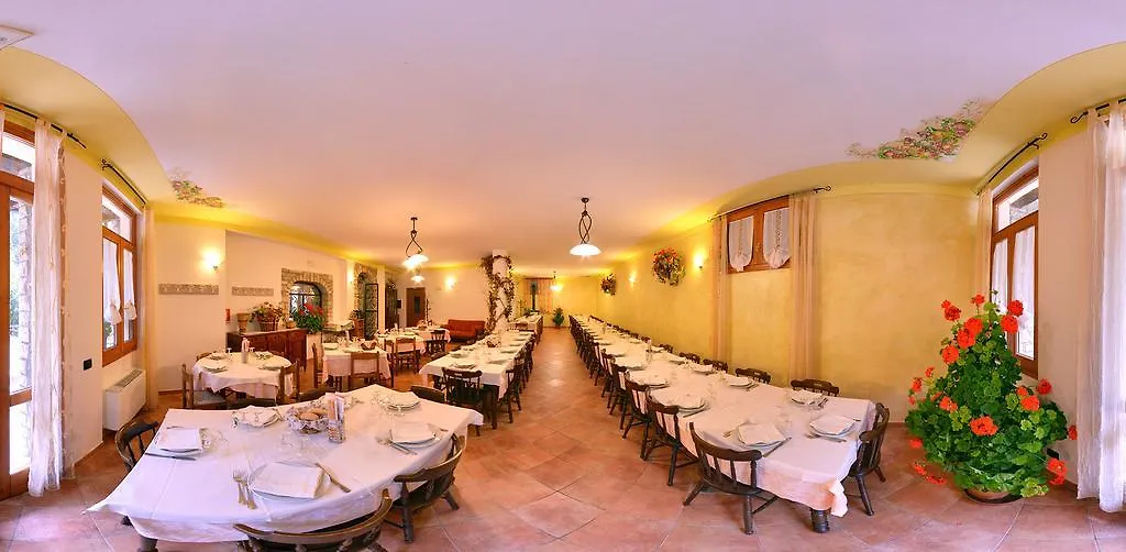 Country house Agriturismo Cornei Da Nadia Guest House Collio Italy