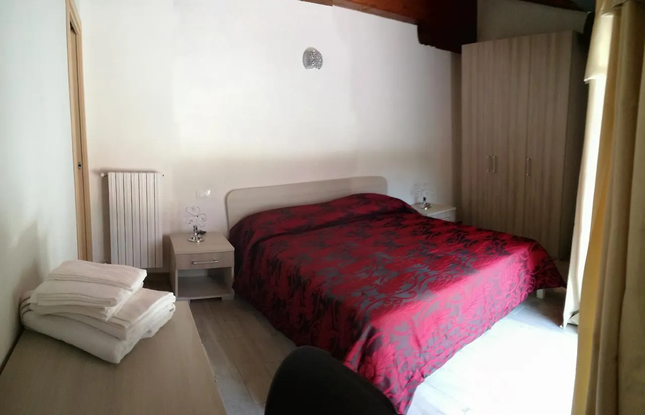 Country house Agriturismo Cornei Da Nadia Guest House Collio Italy